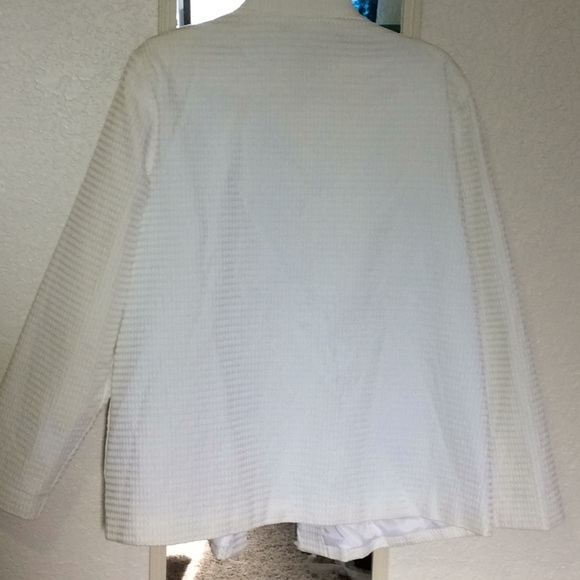 Jacket - Picture 3 of 3